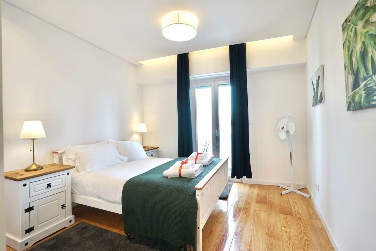Stunning Graca Riverview Flat Lisbon Exterior photo